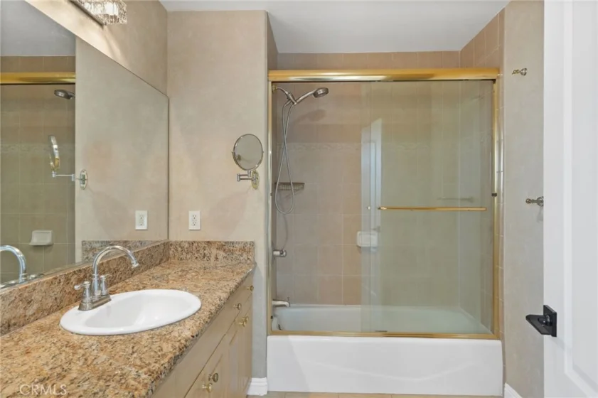 555 E Santa Anita #301 photo 25