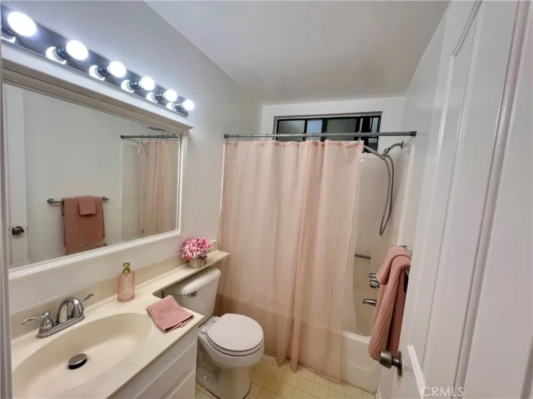 3516 E Ransom Street #204 photo 29