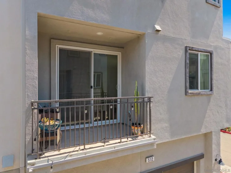 2564 S Escondido Boulevard #512 photo 15