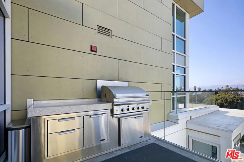 1705 Ocean Avenue #312 photo 23