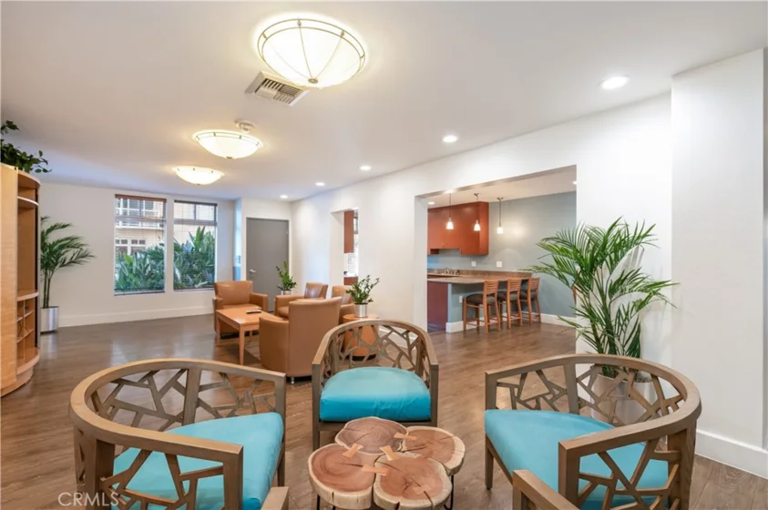 388 E Ocean Boulevard #1401 photo 27