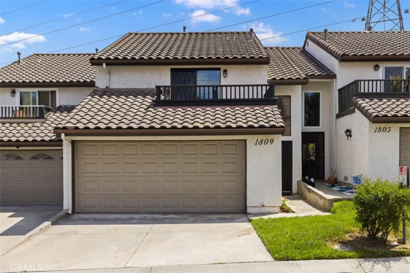 1809 Cottonwood Avenue photo 1