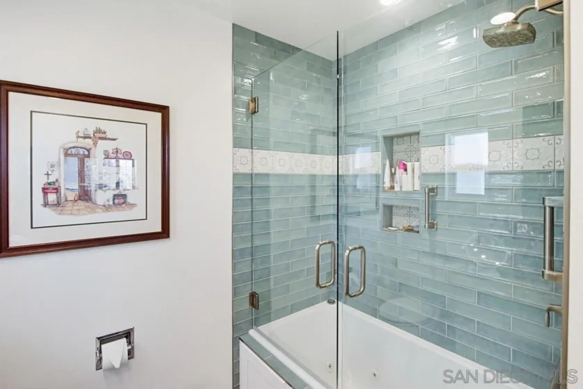 16677 Diaz Drive photo 25