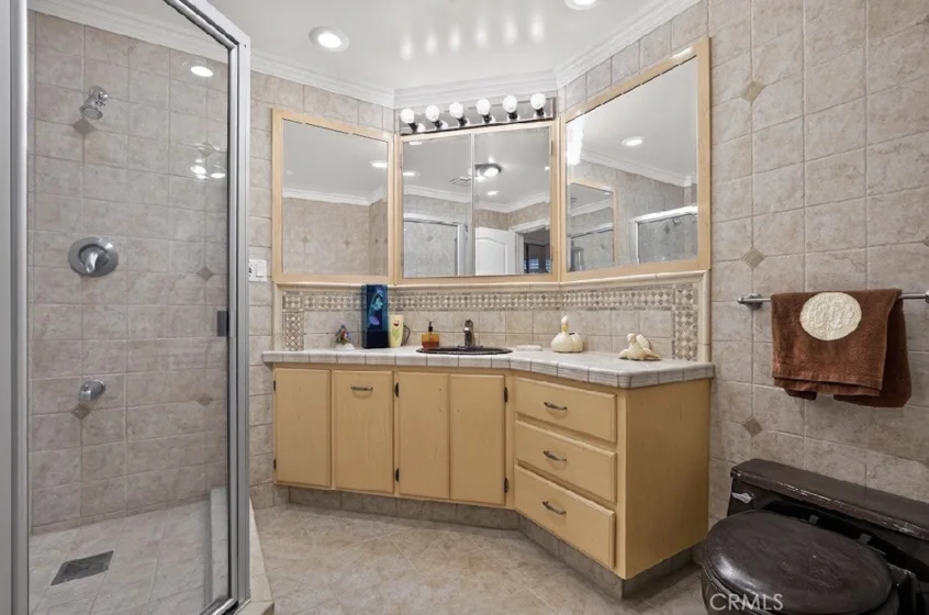 6150 Buckingham Parkway #110 photo 12