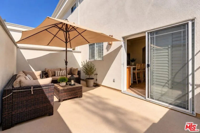 14544 Margate Street #4 photo 7