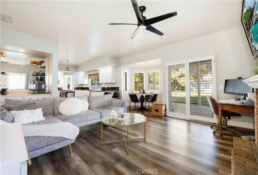 40121 Avenida Palizada photo 6