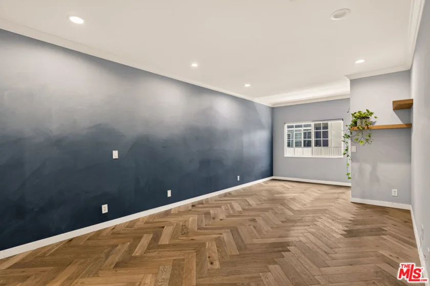 11667 Gorham Avenue #201 photo 15