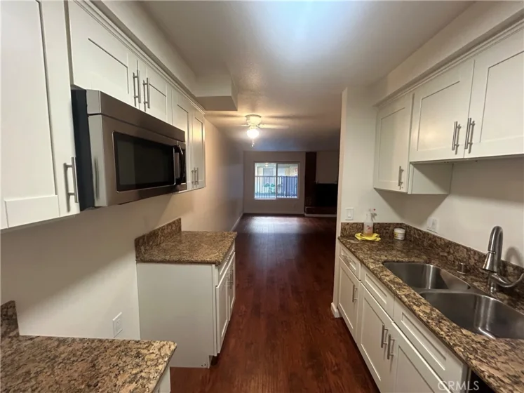 21219 Roscoe Boulevard #112 photo 1