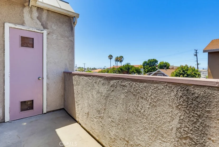 1355 Loma Avenue #311 photo 52