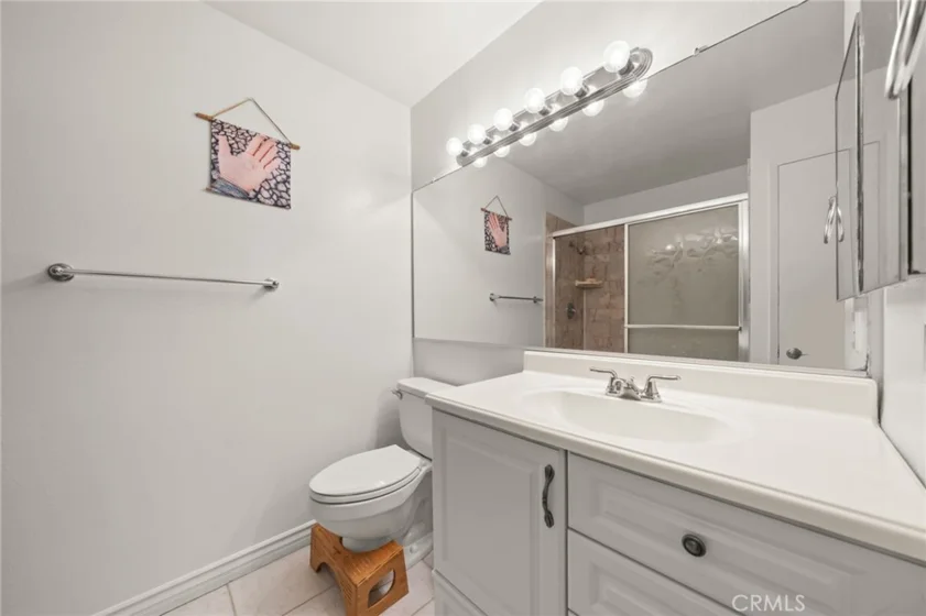 955 E. 3rd Street #203 photo 16