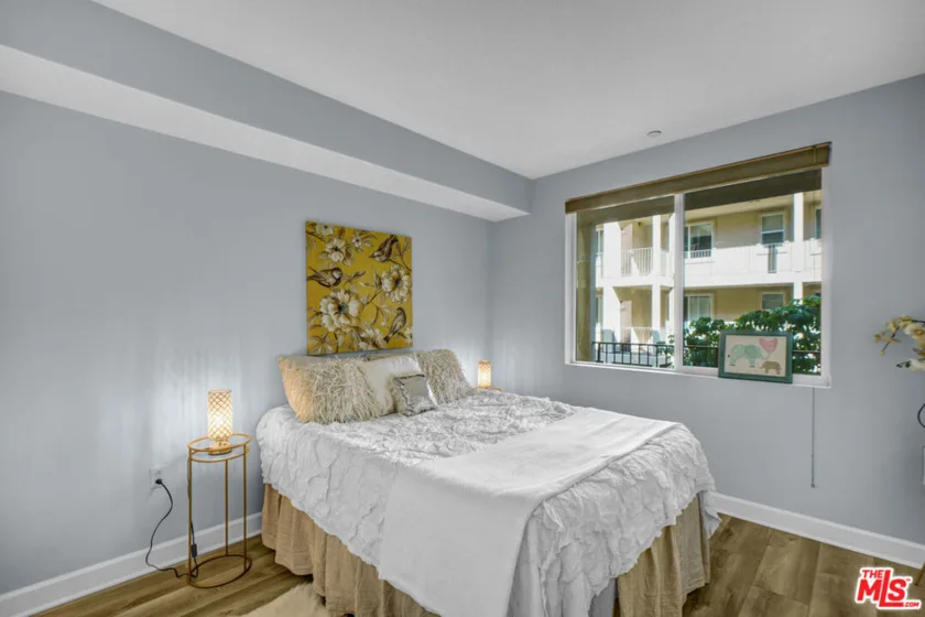 14412 Killion Street #205 photo 26