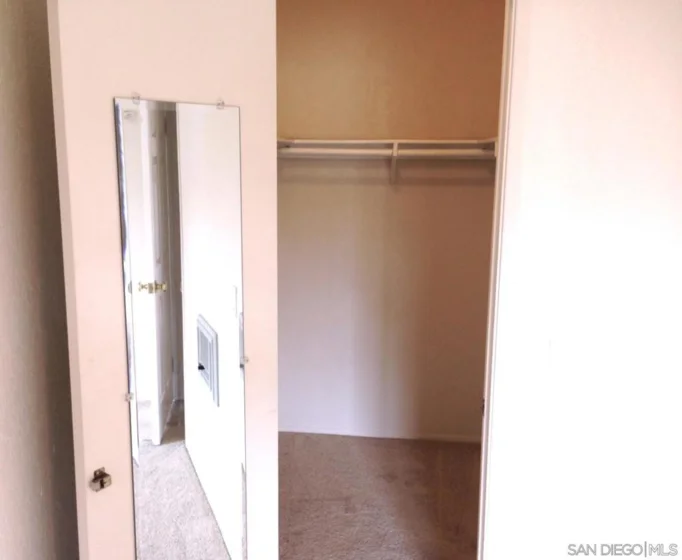 1009 S Sunshine Avenue #B photo 8