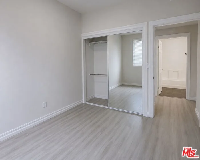 13941 Sherman Way #201 photo 21
