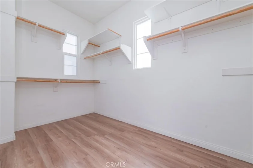 255 N Santa Maria Street photo 28