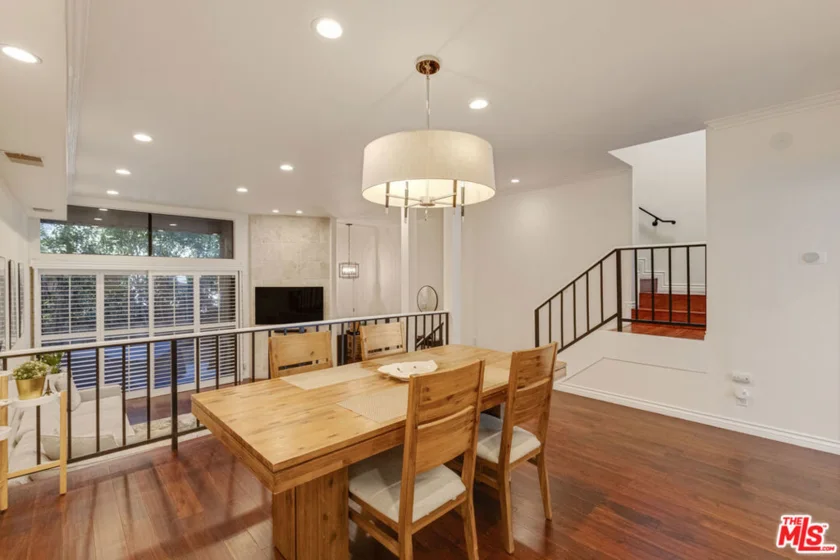 5215 White Oak Avenue #2 photo 31