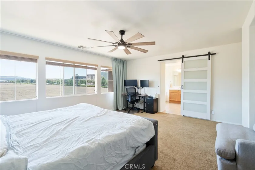 45776 Klamath Court photo 16