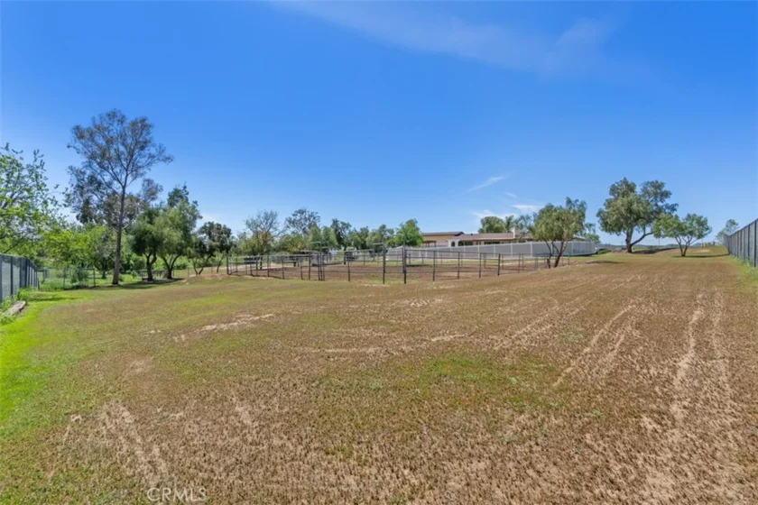 37790 Los Alamos Road photo 41