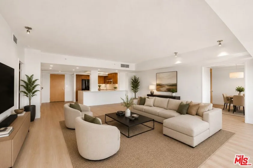 13600 Marina Pointe Drive #907 photo 6