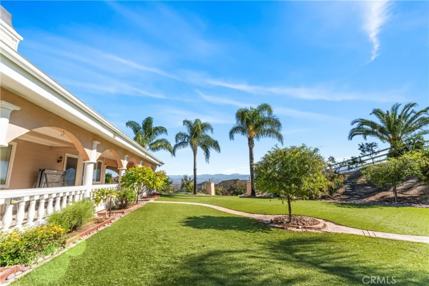 35751 Avenida La Cresta photo 34