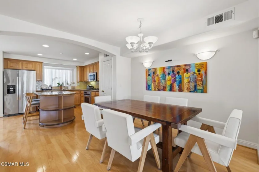 4106 W Kling Street photo 6