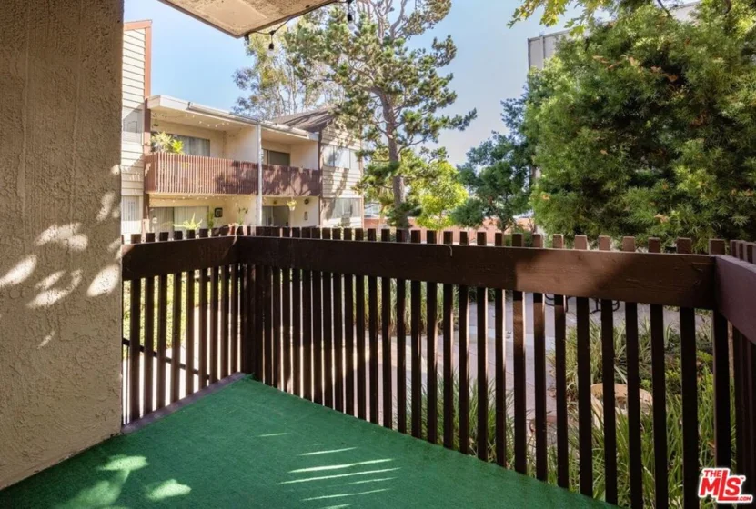 6050 Canterbury Drive #F108 photo 15