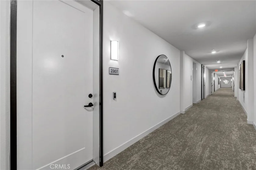2307 Rivington photo 2