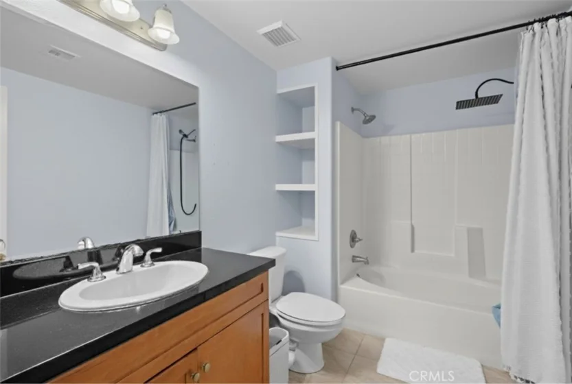 360 W Avenue 26 #401 photo 23