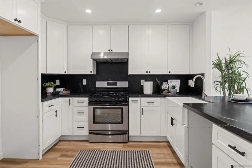 18664 Applewood #76 photo 10