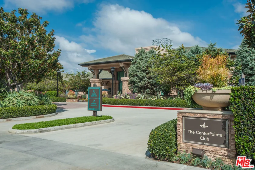 12775 Bluff Creek Drive #1 photo 34