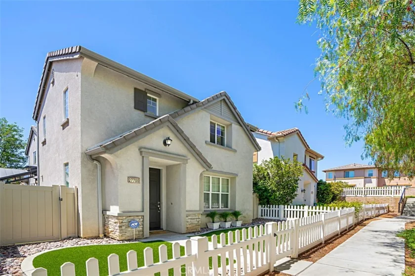 27700 Bluebell Court photo