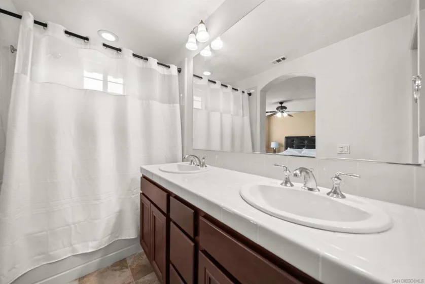 1622 Gila Court #172 photo 5