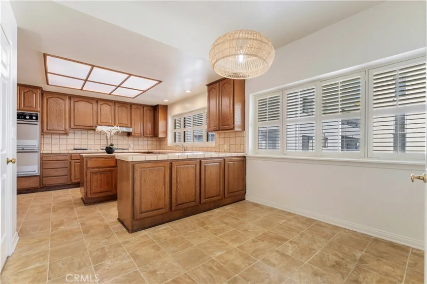 1567 Westholme #4A photo 17