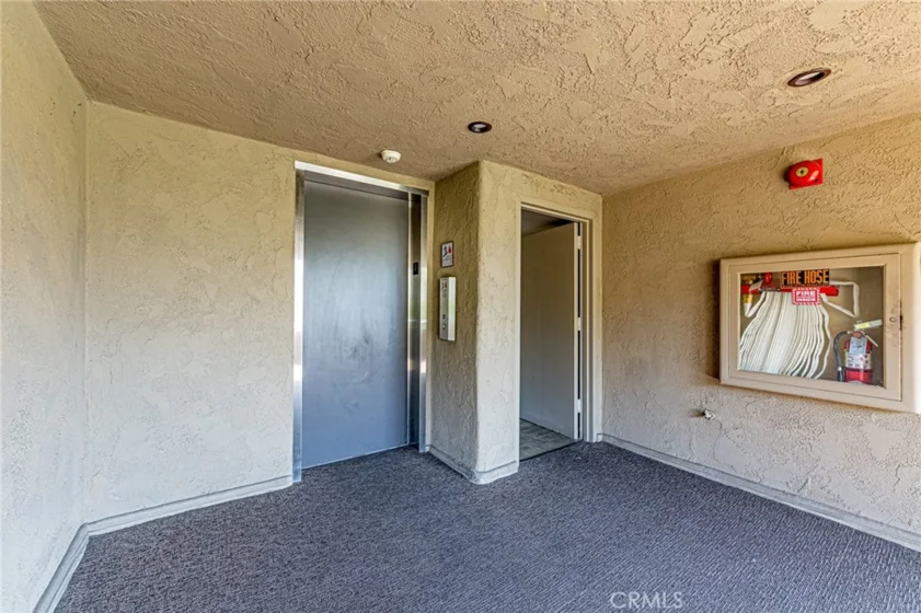 960 San Pasqual Street photo 6