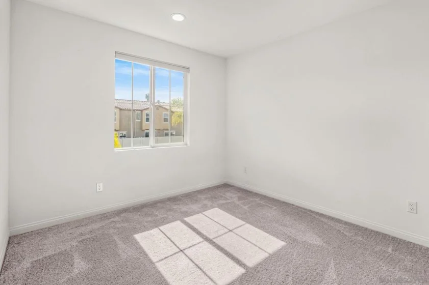 505 Pinedale photo 20