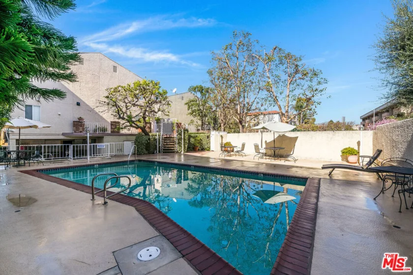 4558 Willis Avenue #121 photo 15