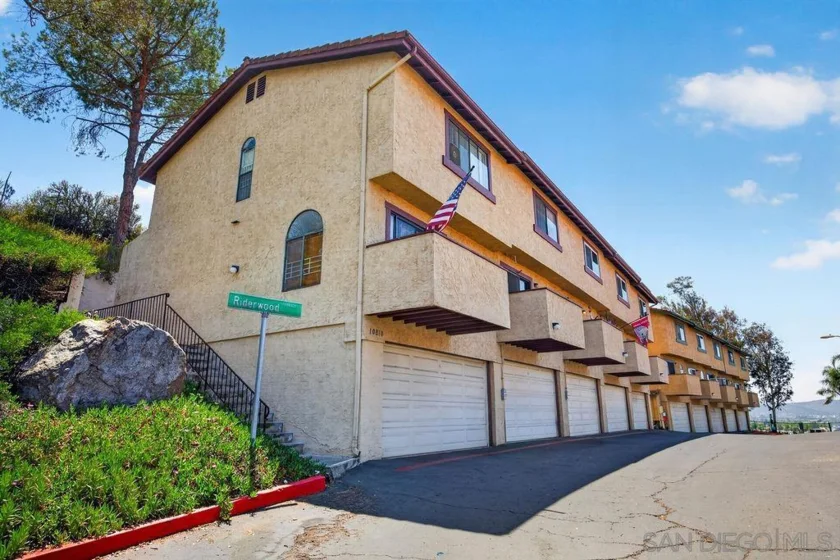 10810 Riderwood Terrace #C photo 8