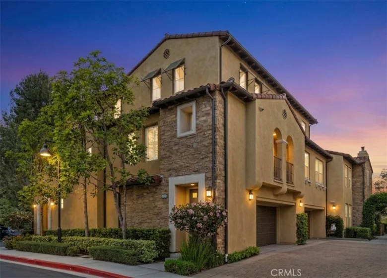 234 Lonetree photo 1