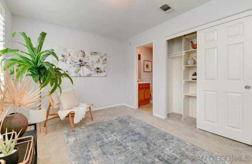 2591 Escala Circle photo 7