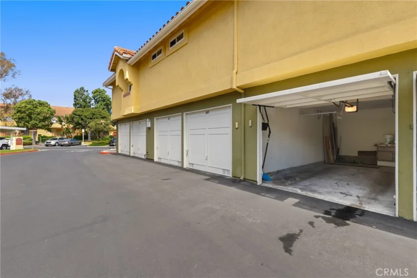 43 Alberti Aisle #348 photo 12