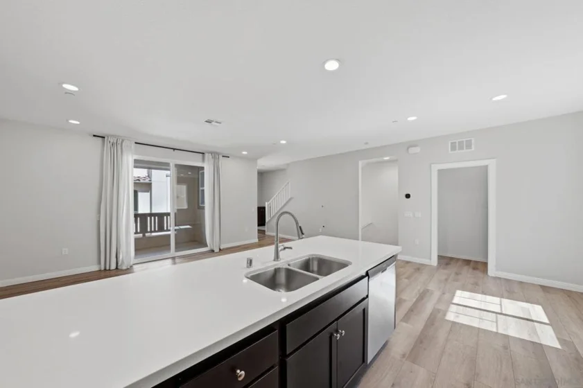 1585 San Alfonso photo 4