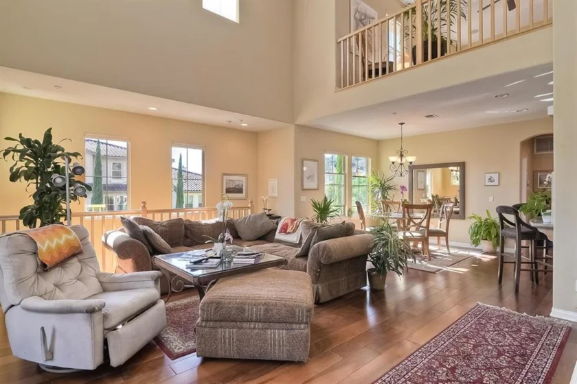 2608 Piantino Circle photo 1
