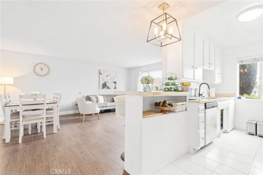 400 N Acacia Avenue #B12 photo 10