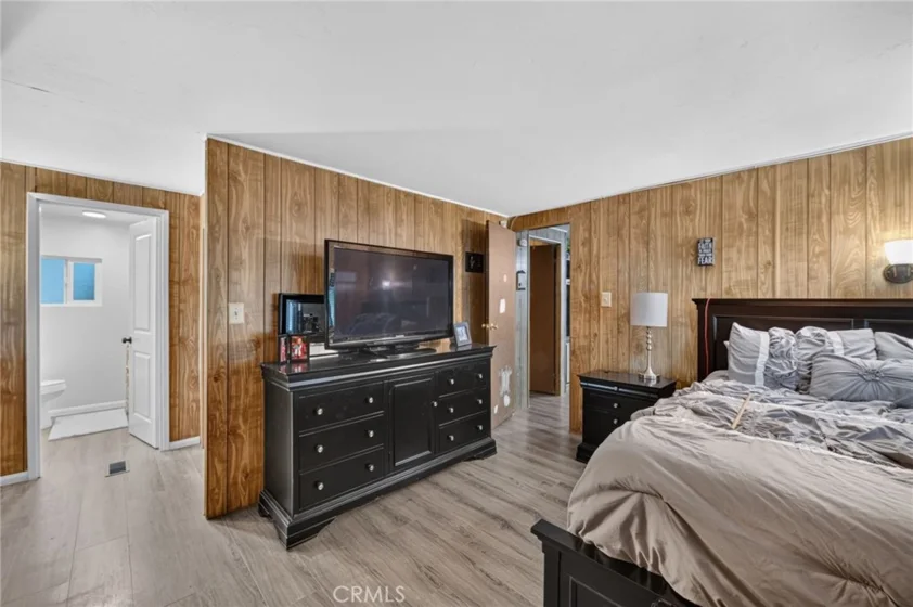41926 Juniper photo 21