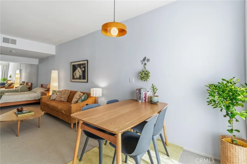 620 S Gramercy Place #211 photo 42