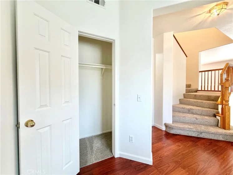 26092 Mayfield Union Way #B photo 7