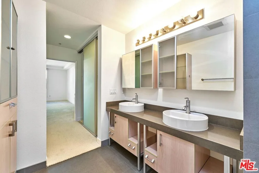 1234 Wilshire Boulevard #204 photo 18