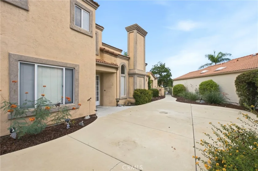 40208 Corte Lorca Road photo 32
