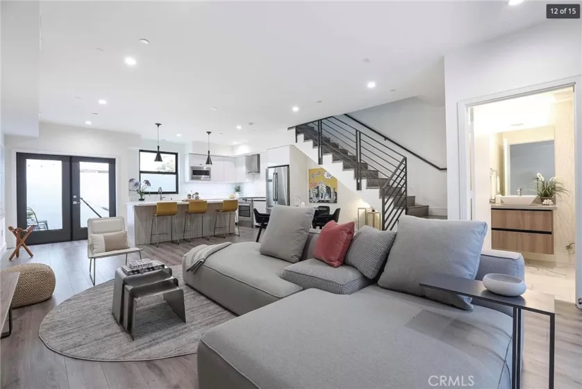 829 N Martel #2 photo 9