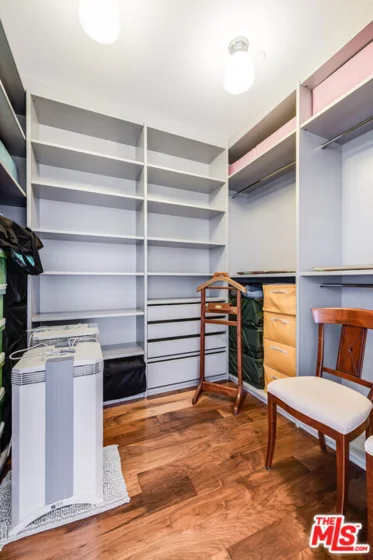 10800 Wilshire Boulevard #1101 photo 31