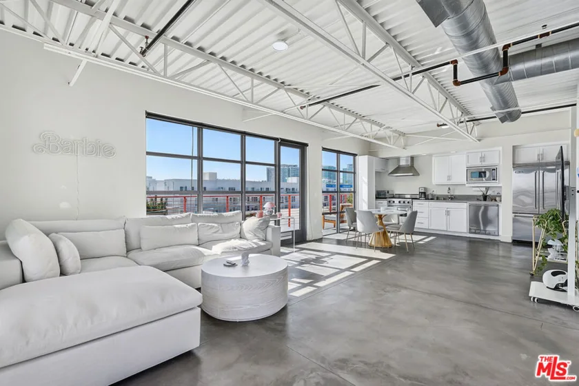 4141 Glencoe Avenue #511 photo 8